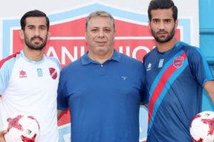 האיראנים של פאניוניוס