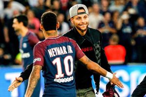 ניימאר וקרי