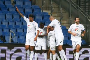 שחקני הפועל עכו