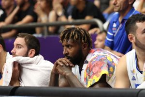 הפנים אומרות הכל. נבחרת ישראל אחרי ההדחה