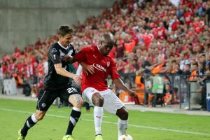 טוני וואקמה