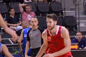 תומר בר אבן