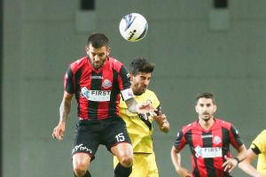 חנן ממן מול בן צעירי