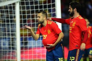 איסקו חוגג עם ג'ורדי אלבה