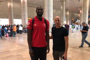 אחמד ניבינס