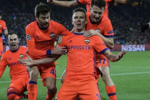 ביברס נאתכו חוגג עם פונטוס ורנבלום