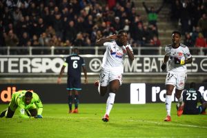 האריסון מנזאלה