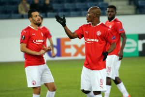 טוני וואקמה