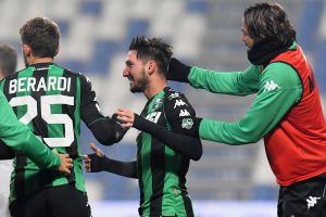 שחקני ססואולו חוגגים