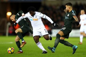 ווילפריד בוני מול סרחיו אגוארו ודויד סילבה