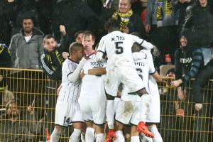 שחקני בית"ר ירושלים חוגגים