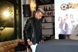 מאור בוזגלו