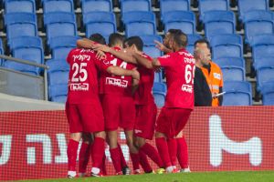 שחקני רעננה חוגגים