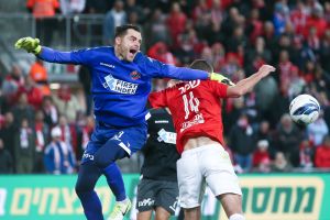 בן שהר, ארנטס שטקוס