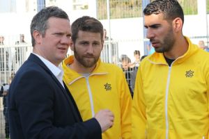 בן מנספורד עם שרן ייני ואיתן טיבי