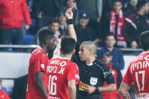 ג'ון אוגו מול לירן ליאני