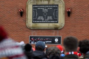 השעון באולד טראפורד לזכר אסון מינכן