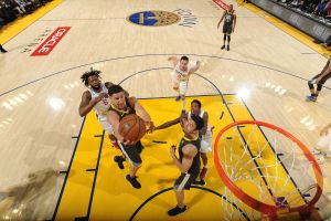 קליי תומפסון