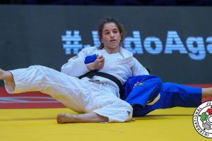 תמנע נלסון לוי