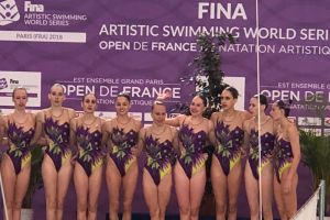 נבחרת ישראל בשחייה אומנותית על הפודיום