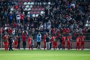 שחקני בני סכנין חוגגים