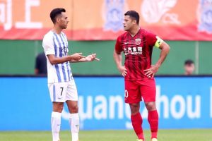 ערן זהבי עם האלק