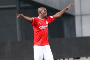 טוני וואקמה