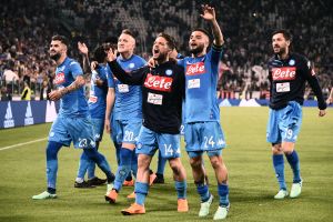 נאפולי חוגגת על יובנטוס
