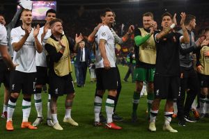 שחקני ליברפול חוגגים