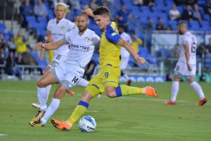 וידאר קיארטנסון מול חגי גולדנברג