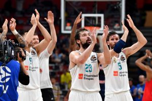 שחקני ריאל מדריד חוגגים