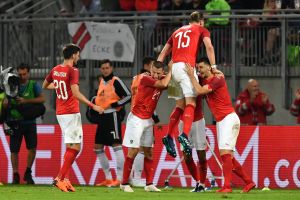 שחקני נבחרת אוסטריה חוגגים