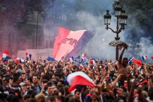 פאן זון צרפת