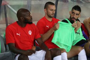 ז'וליאן סטו, בן שהר, יאניס אנסטיס