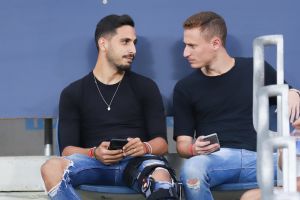 אלמוג בוזגלו