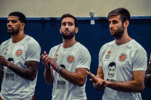 הפועל ירושלים במשחק לזכרו של אלון בקל