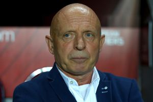 קארל יארולים