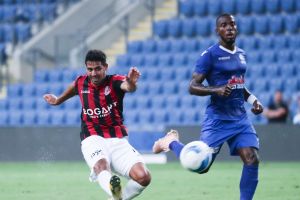 נס זמיר עם רומאריו פירס