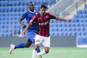 נס זמיר עם רומאריו פירס