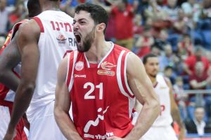 טראוויס ווריק