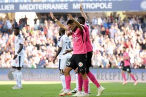 שחקני מונפלייה חוגגים