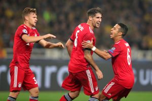 חאבי מרטינס עם טיאגו אלקנטרה