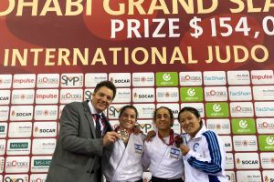 גילי כהן עם תמנע נלסון לוי