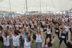 אתנה הולכות רחוק