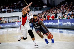 דשון באטלר עם טייריס רייס