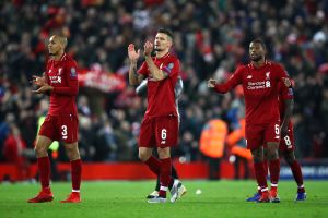 שחקני ליברפול חוגגים