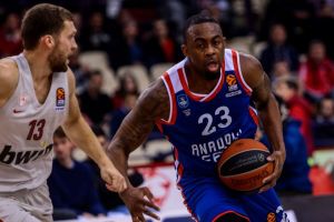 אולימפיאקוס נגד אנדולו