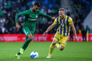 מוחמד עוואד מול דן גלזר