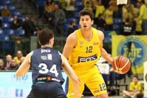 ג'ון דיברתולומיאו עם דיוויד כהן