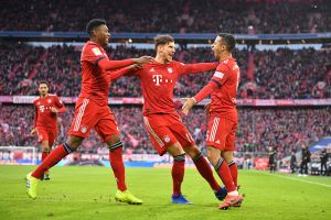 שחקני באיירן חוגגים